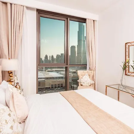 Elite Royal Apartment: Panoramic Burj Khalifa View & Dubai Mall Access Exterior photo
